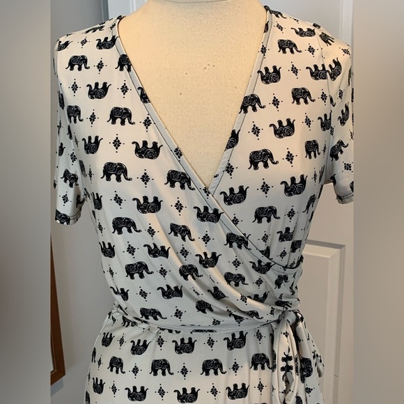 Moa faux wrap boho elephant print midi dress - Picture 3 of 6